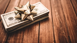 4 Things You Need to Know About Gift Tax post thumbnail image