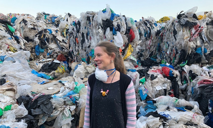 Sophie Thomas receives OBE for services to sustainable design post thumbnail image